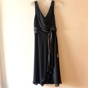 Jessica Black Sleeveless Midi Dress with Satin Waist Tie, Sz 10 P, fits like a 6